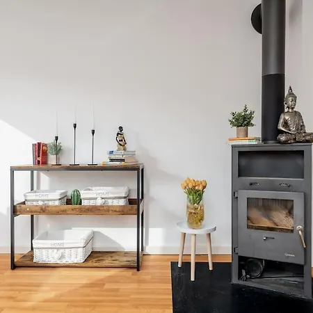 Schone 60m² 2-zimmer In Lejlighed